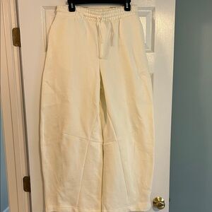 Cream Zara Barrel leg sweatpants